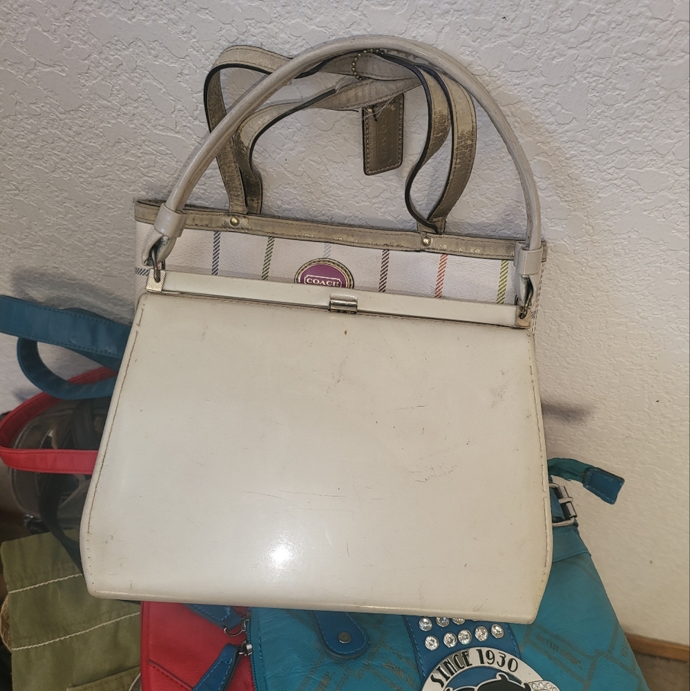Vintage purse